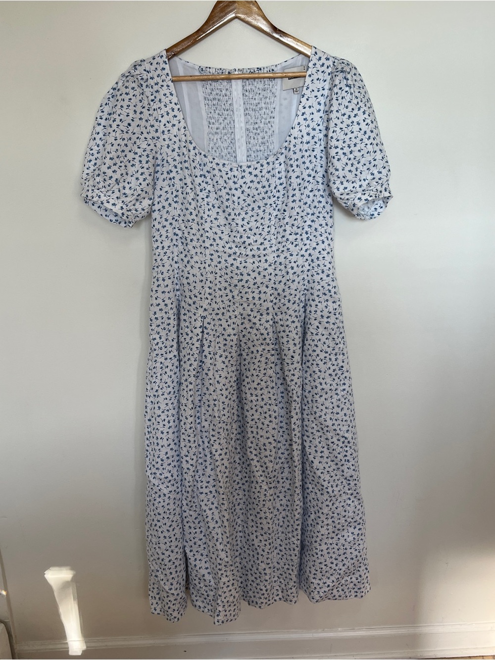 Reformation Coucou Linen Dress in Hanna Midi Puff Sleeve White Blue Floral 10 - Picture 4 of 8
